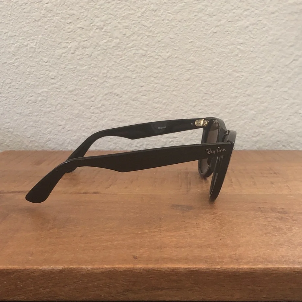 Ray-Ban Original Wayfarer Sunglasses